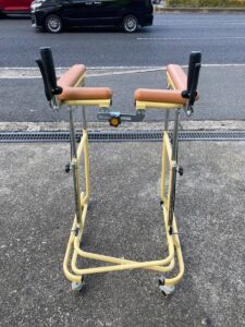 松永製作所 MATSUNAGA ブレーキ付き室内用歩行器6輪