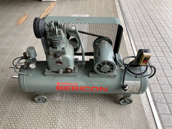 HITACHI 日立ベビコン 1.5kw 1.5P-9.5V エアーコンプレッサー