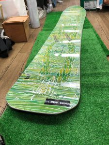 GREEN.LAB グリーンラボ　GRASS-ROOTS 156 スノーボード板