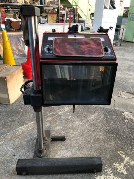 イヤサカ iyasaka ヘッドライトテスター HLT-100
