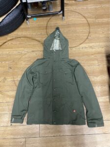 Burton バートン　スノーボードジャケット