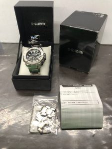 CASIO G-SHOCK Gスチール　電波ソーラー　GST-W330D