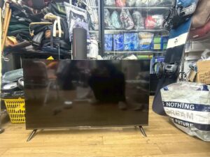 TCL フルハイビジョンスマートテレビ　40型 液晶テレビ　40S5400