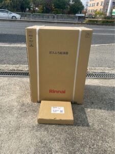 Rinnai リンナイ 都市ガス用 ガス給湯器　リモコン付　RUF-A1615SAT