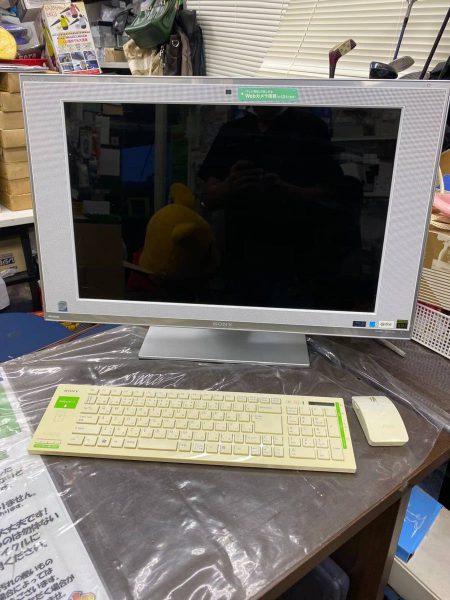 SONY vaio デスクトップ　core2 4GB 2.8Ghz VGC-LV51JGB