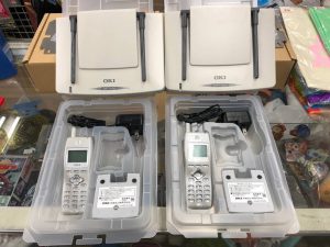 沖電気　OKI デジタルコードレス電話機 ビジネスフォン　UM7700 UF7100 2台セット