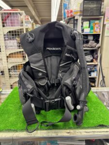 AQUA LUNG アクアラング　Axiom BCジャケット MD