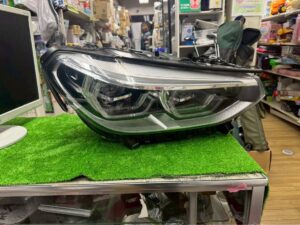  BMW G01 G02 X4 X3 純正右ヘッドライト　8739656-01