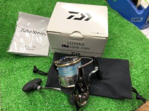 DAIWA ダイワ ルビアス LUVIAS LT4000 CXH スピニングリール