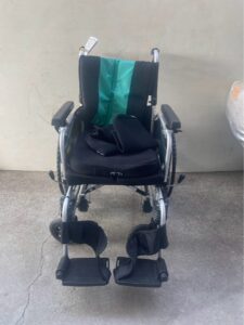 MIKI ノンバックブレーキ　低床多機能自走式 車椅子 車いす　MBY-41RB