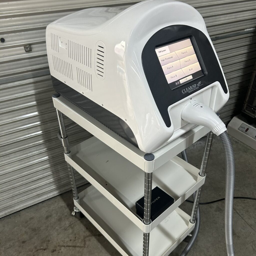 業務用脱毛機は中古でも売れる?年式・照射回数・ハンドピース・リース契約の査定基準 NBS 脱毛器 CLEARSP ef 新品ハンドピース付 THR方式 1024x1024