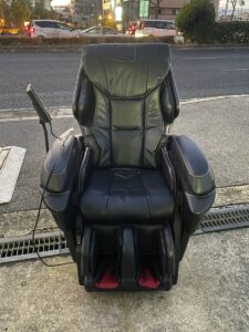 重いマッサージチェアは出張買取できる?搬出・階段・処分費用を解説 Panasonic リアルプロ マッサージチェア EP MA74