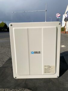 家庭用蓄電池は何年落ちまで売れる?使用済み・撤去済み・パワコン一式の査定基準 QCELLS 屋外用集中型パワーコンディショナ HQJP MA55 3