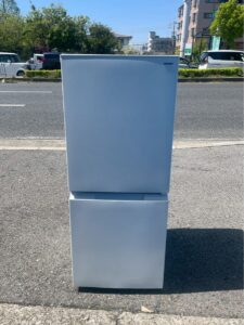  SHARP シャープ 2ドア ノンフロン冷凍冷蔵庫　152L SJ-D15P-W