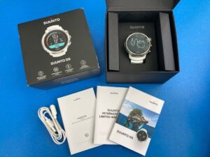 SUUNTO D5 White ダイブコンピュータ スント ダイコン