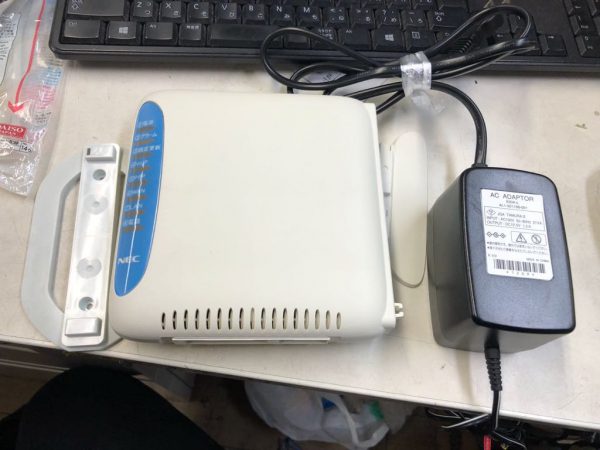 NEC ひかり電話アダプター Aterm VA551V1 600x450