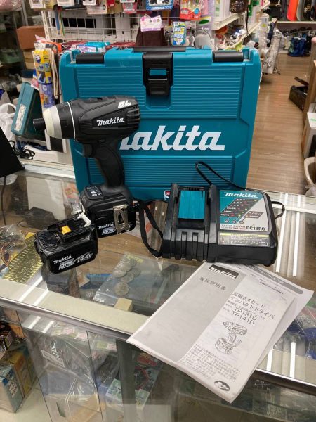 makita マキタ 充電式インパクトドライバ TP131DRFXB