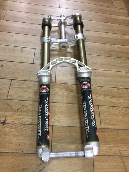 フロントフォーク　買取　大阪