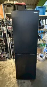 アイリスオーヤマ 2ドア ノンフロン冷凍冷蔵庫 IRSE-16A-B