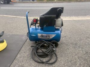 アネスト岩田　オイルフリーコンプレッサー　低回転モーター　FX6601