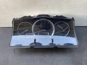 ハイエース　4型　GL 純正メーター　83800-26D80-B
