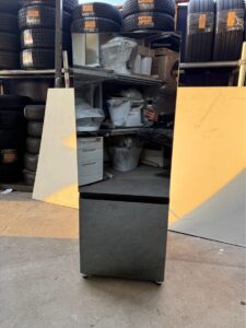 ハイセンス　 2ドア冷凍冷蔵庫　ミラーブラック　HR-G16AM