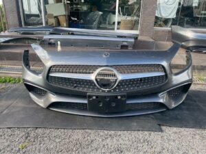 ベンツ　SL R231 純正フロントバンパー　後期　A2318852200