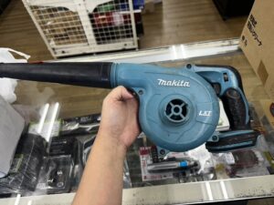 マキタ コードレス充電式ブロワ UB182D 18V