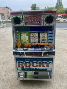 レトロ スロット実機 パチスロ 家庭用電源　ロッキー3 ROCKY