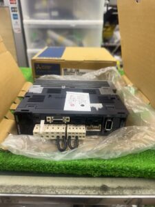 三菱電機　MITSUBISHI サーバアンプ　MR-J3-20B