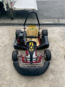  コンプリート　子供用キッズ レーシングカート　AGE GXH50 honda