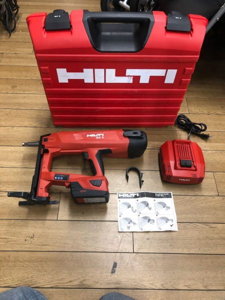 HILTI ヒルティ バッテリー式釘打機